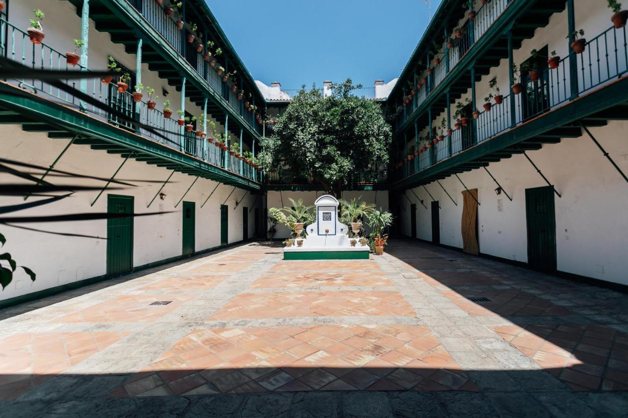 AlohaMundi Alcázares Siviglia Esterno foto